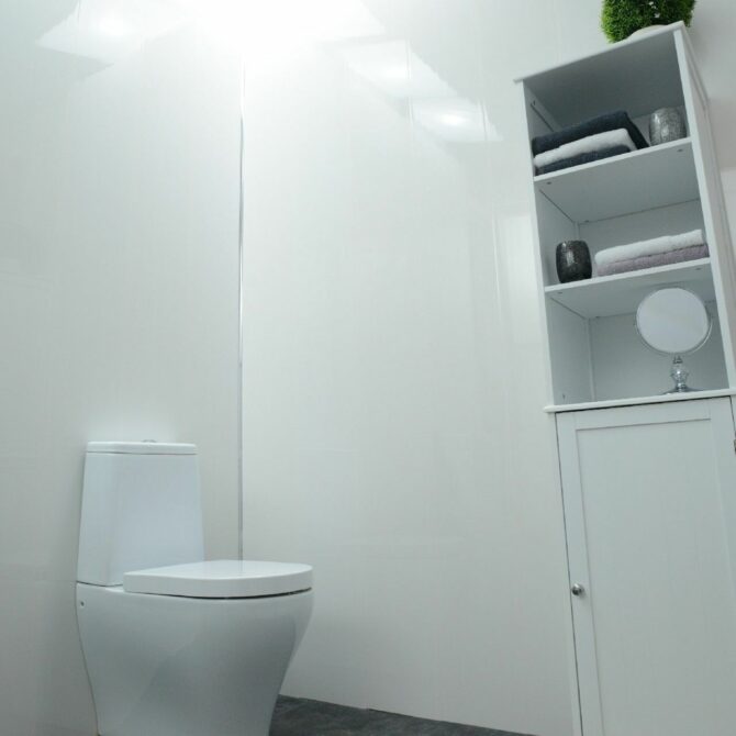 Blanco waterproof wall panel
