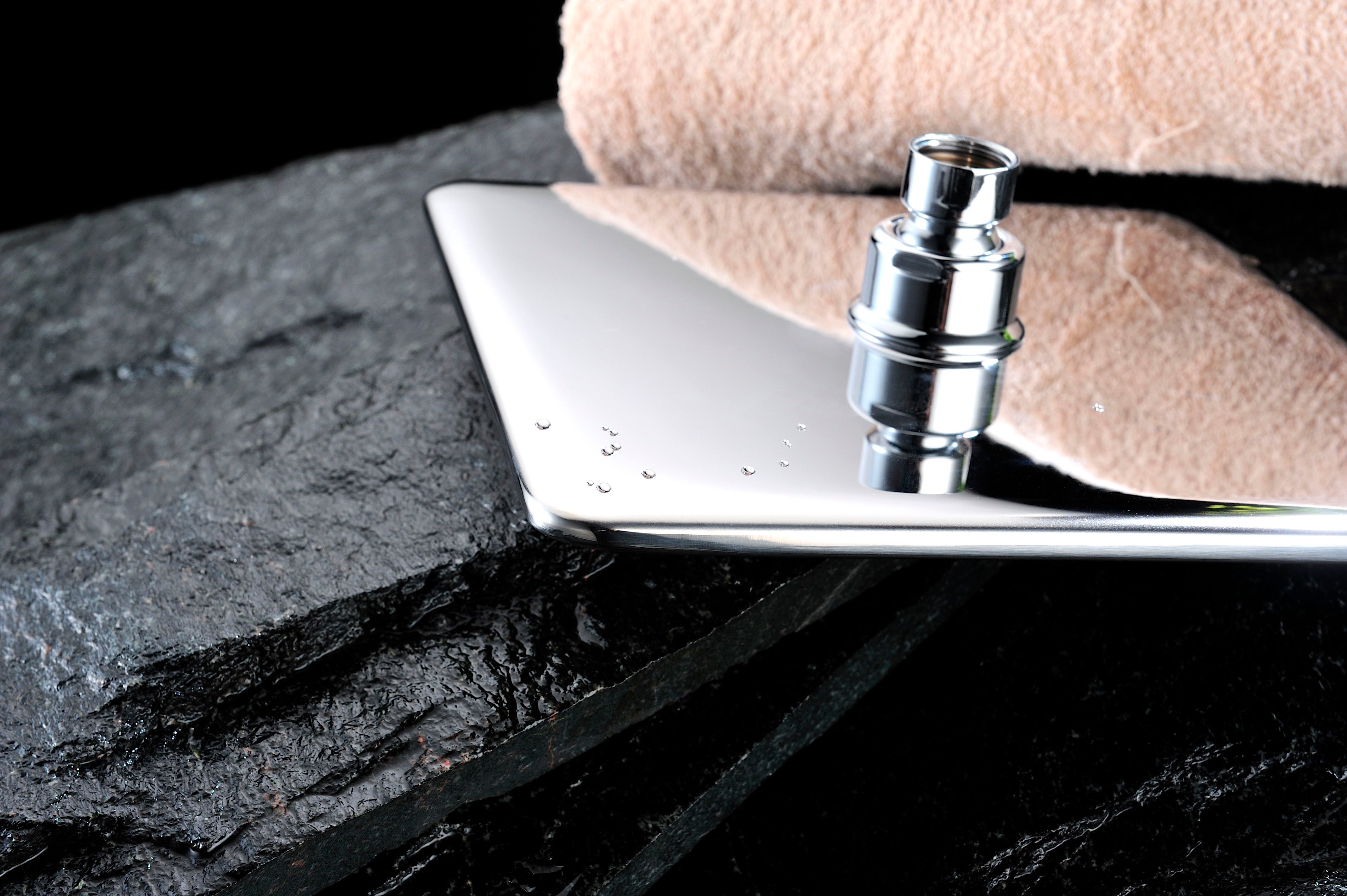 DOCCIA 250mm Square Shower Head