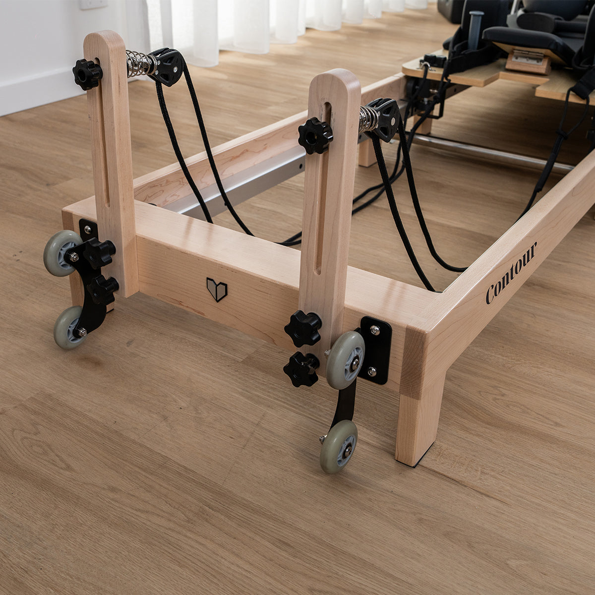 Contour Folding Wooden Pilates Reformer Machine (Black)