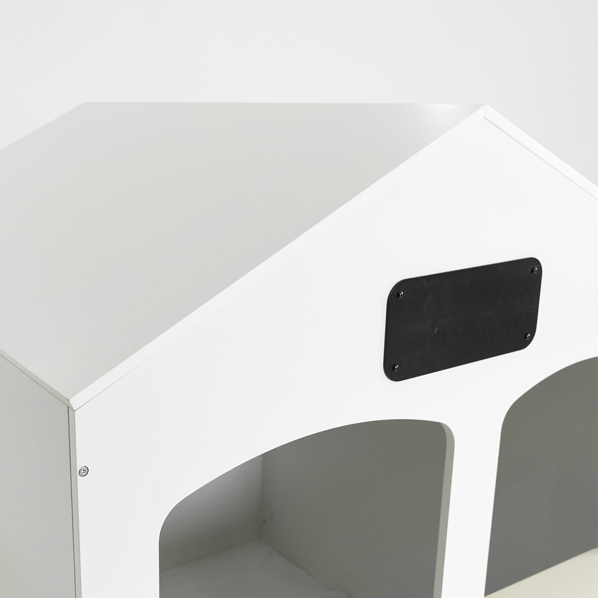 Mason Indoor Cubby House