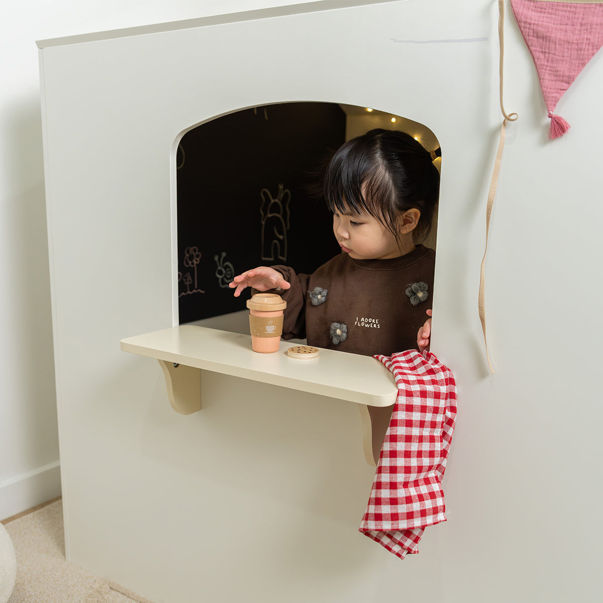 Mason Indoor Cubby House