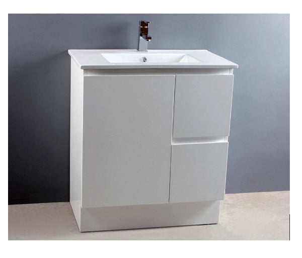 ROXIO Vanity