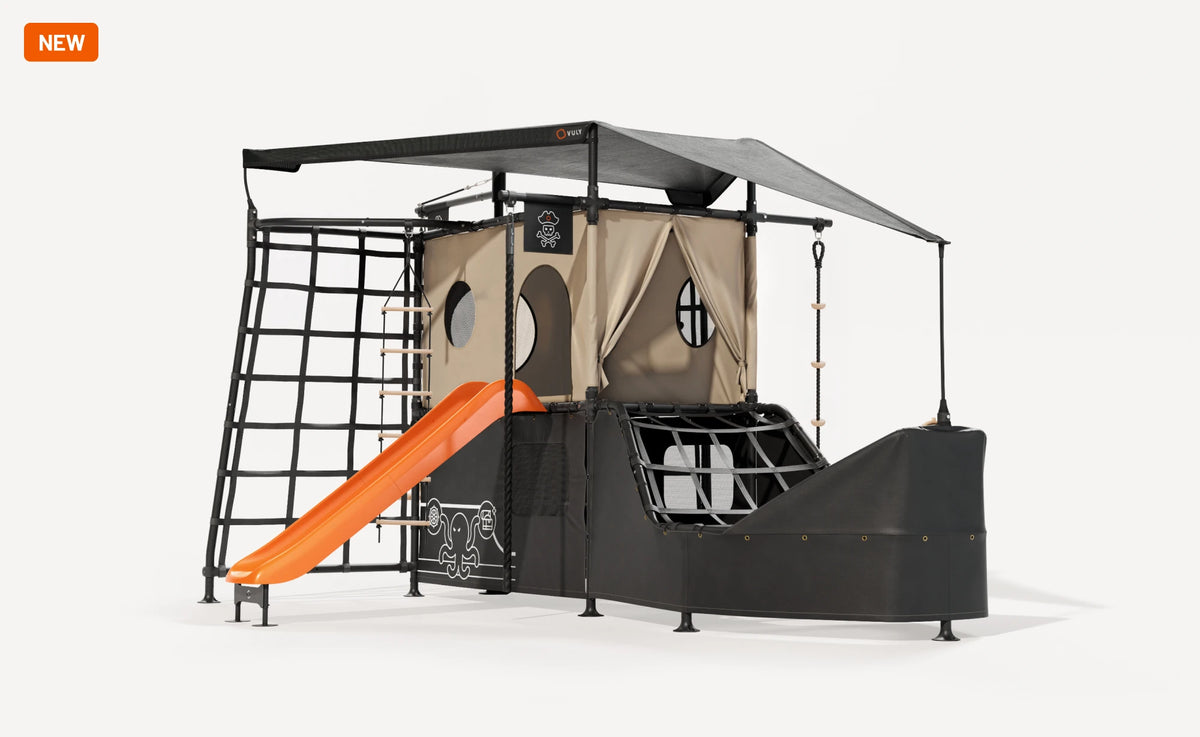 Vuly Pirate Ship playset